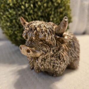 Cute Highland Cow Porcelain Figurine Decoration Farmhouse, Desktop, Tier Tray